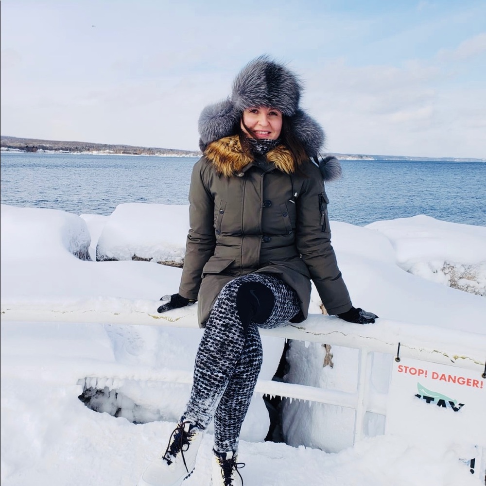 Meet your Posher, Evgenia